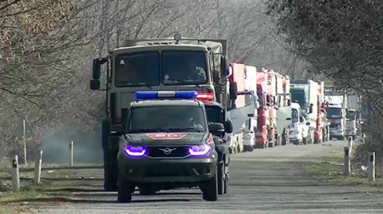Ռուս խաղաղապահները շինանյութով բարձած 60 ադրբեջանական բեռնատար են ուղեկցել դեպի Շուշի