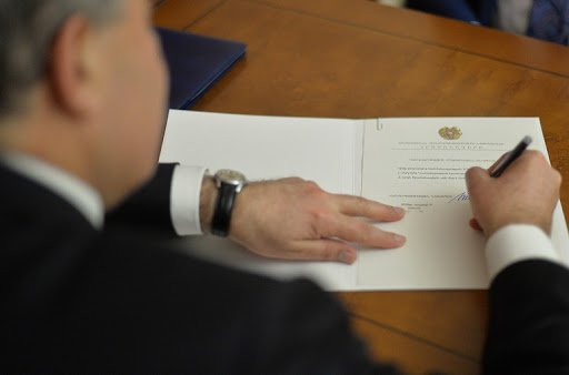 ՀՀ նախագահը ստորագրել է ապօրինի ծագում ունեցող գույքի բռնագանձմանն առնչվող օրենքների փաթեթը