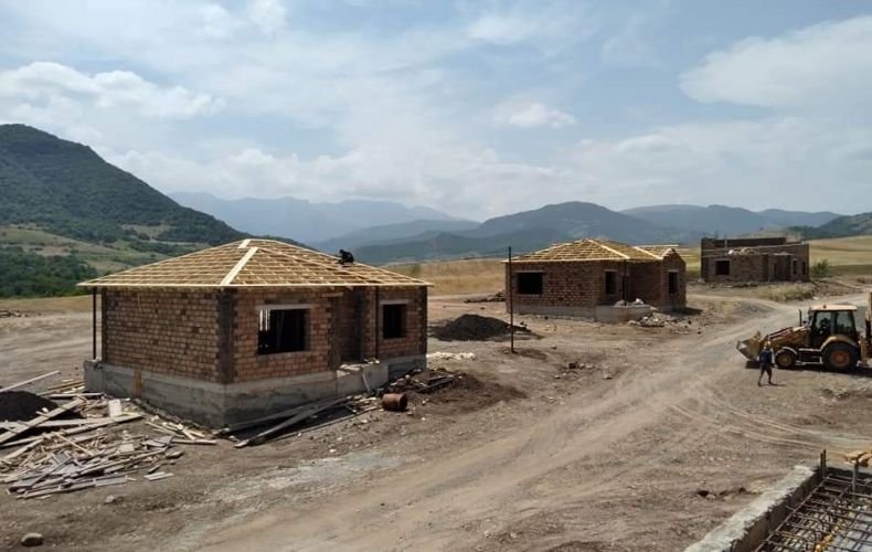 Սղնախի ու ևս 3 գյուղի տեղահանված բնակիչների համար Արցախում նոր գյուղ է կառուցվում