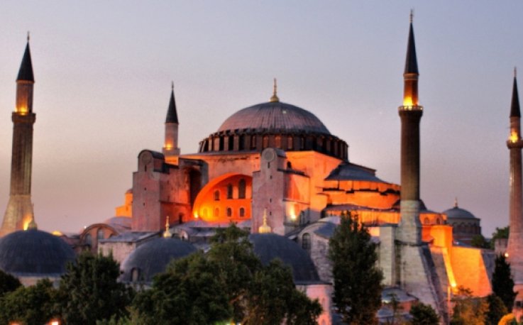 Թուրքիան մերժում է ՅՈՒՆԵՍԿՕ-ի զեկույցը՝ Ստամբուլի Սուրբ Սոֆիայի տաճարի և Քարիե մզկիթների վերաբերյալ