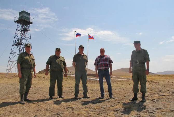 ՌԴ դեսպանն այցելել է Արմավիրի հատվածի հայ-թուրքական սահմանին գտնվող ուղեկալներ ու դիրքեր
