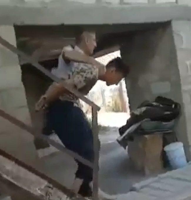 Մարտակերտում ադրբեջանցի զինվորը մտել է արցախցու տուն, որտեղ միայն երեխաններ են եղել․ ոստիկանությունը բերման է ենթարկել․ տեսանյութ