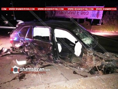 Խոշոր ավտովթար՝ Կոտայքի մարզում. 20-ամյա վարորդը BMW X5-ով բախվել է մայթեզրի քարերին, ապա ծառին. կան վիրավորներ, 2 անվահեծանները կոտրվել են. shamshyan.com