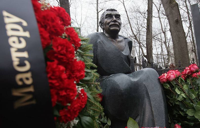 Մոսկվայի գերեզմանատանը տեղադրվել է Արմեն Ջիգարխանյանի հուշարձանը (լուսանկար)
