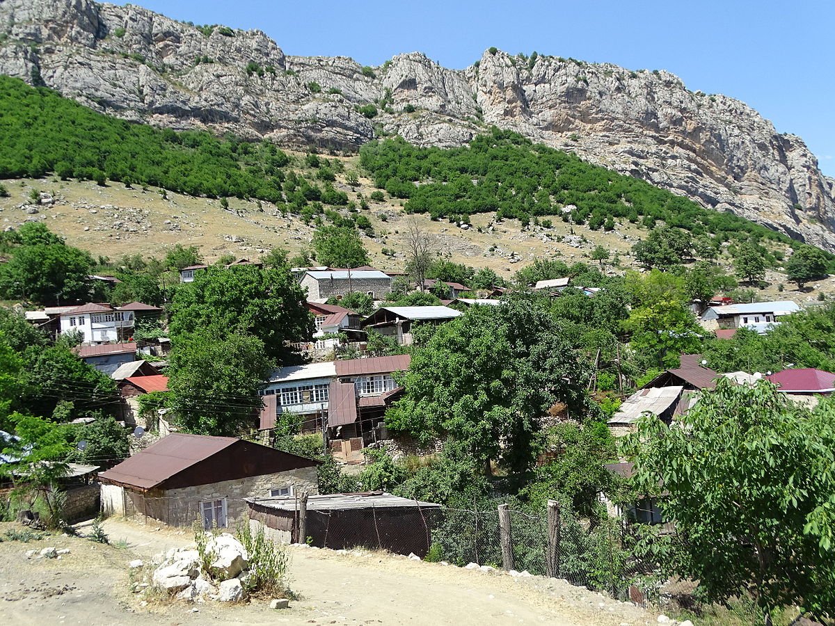 Հադրութում և Քարինտակում մզկիթներ են կառուցվում․ Ադրբեջանը պայքարում է գրավյալ տարածքների հայկականության դեմ. armradio.am