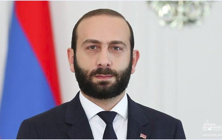 Արարատ Միրզոյանը հեռախոսազրույցներ է ունեցել գործընկերների հետ, ներկայացրել հայ-ադրբեջանական սահմանին ստեղծված իրավիճակը