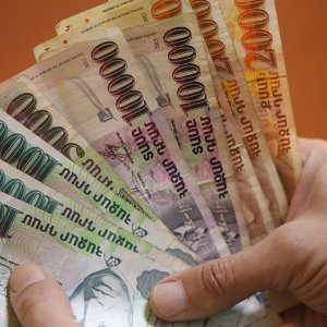 Նախատեսվում է Հայաստանում նվազագույն աշխատավարձը բարձրացնել մինչև 85 հազար դրամ