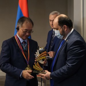 ՏՏ ոլորտում Հայաստանն ունի ասելիք և անելիք. Արայիկ Հարությունյանը հանձնել է  համաշխարհային ներդրման համար պետական մրցանակը