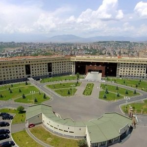 ՊՆ-ն ոչ հերքում, ոչ հաստատում է Իշխանասարի հատվածում ադրբեջանական զորքերի հետ քաշվելու լուրը