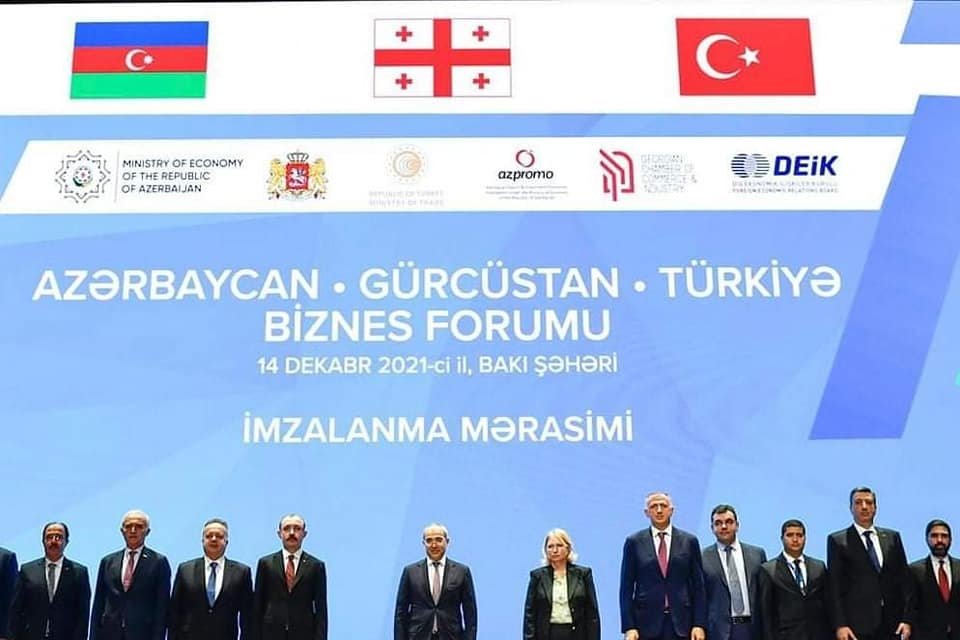 Ավարտվել է Ադրբեջան-Վրաստան-Թուրքիա եռակողմ գործարար համաժողովը