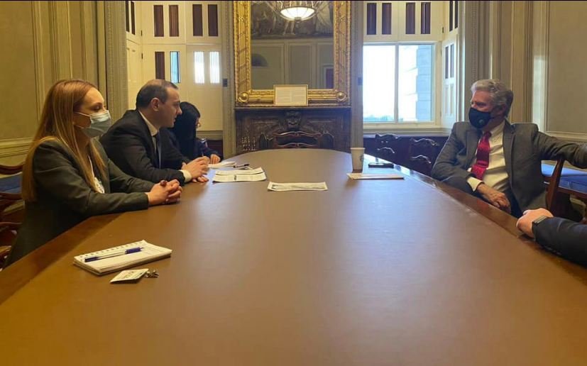 Արմեն Գրիգորյանը ԱՄՆ այցի շրջանակներում հանդիպել է ԱՄՆ Ներկայացուցիչների պալատի հայկական հանձնախմբի համանախագահ Ֆրանկ Փըլոնի հետ