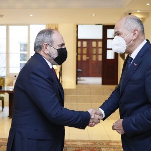 Հայաստանի և Սլովենիայի վարչապետները քննարկել են ՀՀ-ԵՄ հարաբերություններին, ինչպես նաև հայ-սլովենական համագործակցությանը վերաբերող հարցեր․ Տեսանյութ