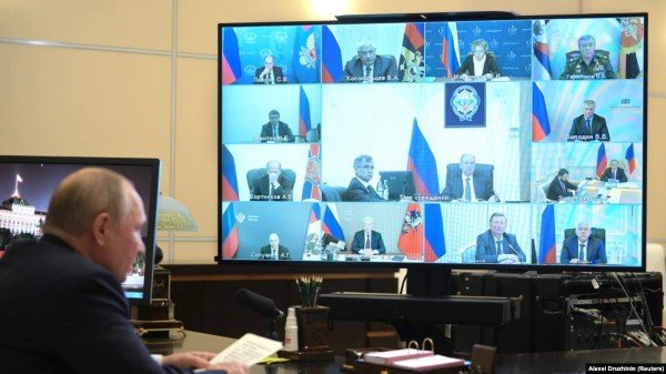 Պուտինը ՌԴ ԱԽ անդամների հետ քննարկել է արտաքին քաղաքականության նորացված հայեցակարգը