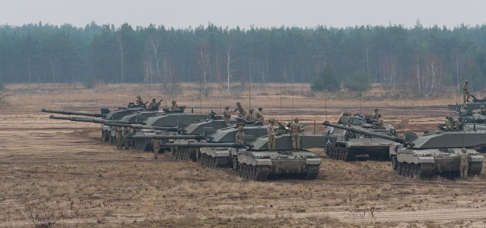 Ռուսական ռազմական տեխնիկայի՝ տասնյակ կիլոմետրեր երկարությամբ շարասյուն Կիևի մատույցներում