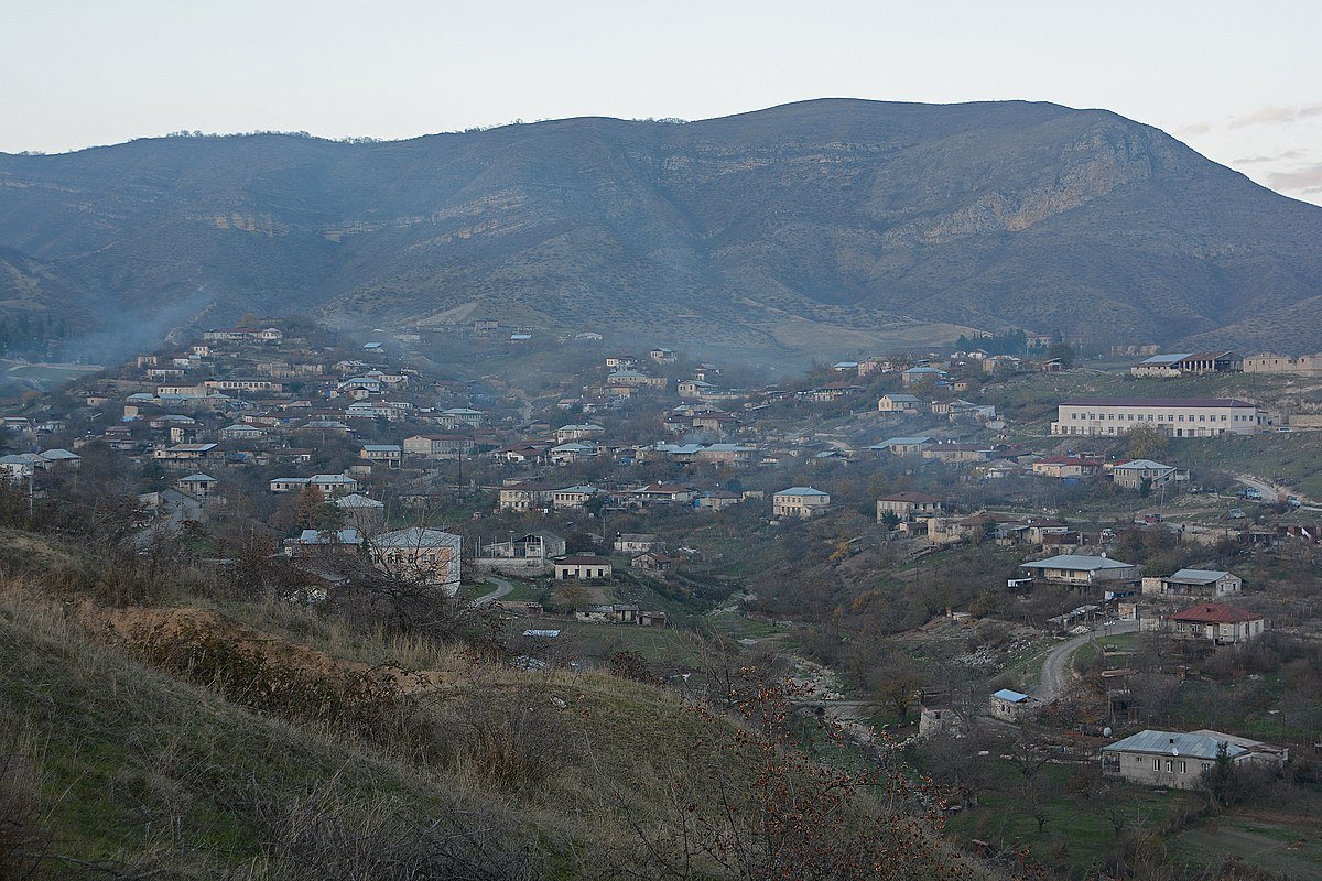 Արցախի Խրամորթ գյուղում հանգիստ է, չնայած ադրբեջանցիների հորդորներին՝ ոչ մեկը չի լքել գյուղը․ Զորիկ Աբրահամյան