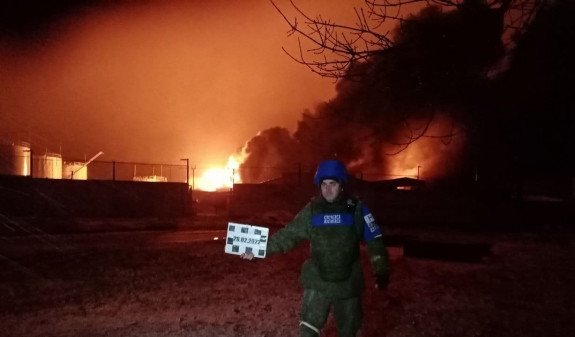 Ռմբակոծվել է Լուգանսկի նավթաբազան. ուժեղ հրդեհ է բռնկվել