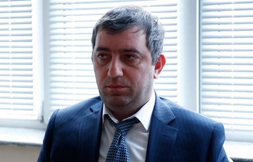 Հրաչյա Սարգսյանը ներկայացրել է Նորք-Մարաշ վարչական շրջանի նոր ղեկավար Միքայել Օհանյանին