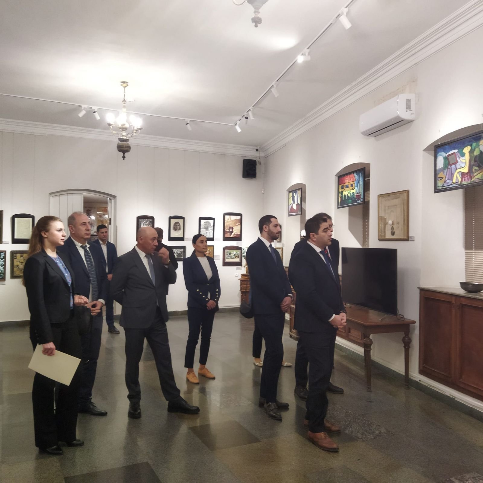Վրաստանի խորհրդարանի նախագահն այցելել է Սերգեյ Փարաջանովի թանգարան