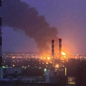 Ռուսաստանի Բելգորոդ քաղաքի նավթի պահեստում հրդեհ է բռնկվել․ պատճառն ուկրաինական զինուժի ավիահարվածներն են