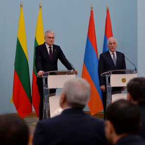 ՀՀ-ի և Լիտվայի նախագահները քննարկել են տարածաշրջանում հարատև խաղաղություն հաստատելուն ուղղված Հայաստանի ջանքերը