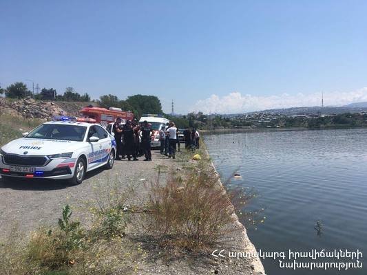 Փրկարարները քաղաքացու դին դուրս են բերել Երևանյան լճից