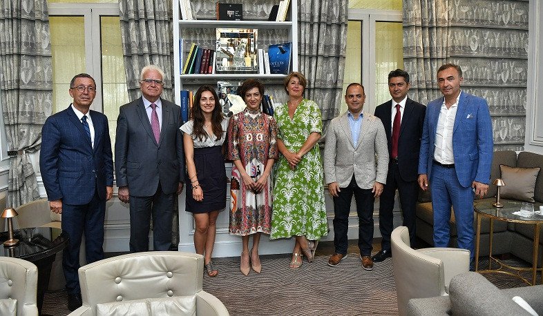 Աննա Հակոբյանը Մոնակոյում հանդիպել է «Երեխաներ և ապագա», «Երեխաների բարեկամության համաշխարհային ասոցիացիա» հիմնադրամների ղեկավարներին