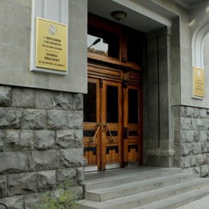 Դատախազությունը Մայրապետյանից և Հակոբջանյանից հօգուտ պետբյուջեի 5,6 մլրդ դրամի չափով բռնագանձում կատարելու հայցադիմում է ներկայացրել դատարան