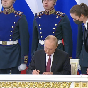 Պուտինը պայմանագրեր է ստորագրել Ռուսաստանի կազում նոր տարածքներ ընդգրկելու վերաբերյալ