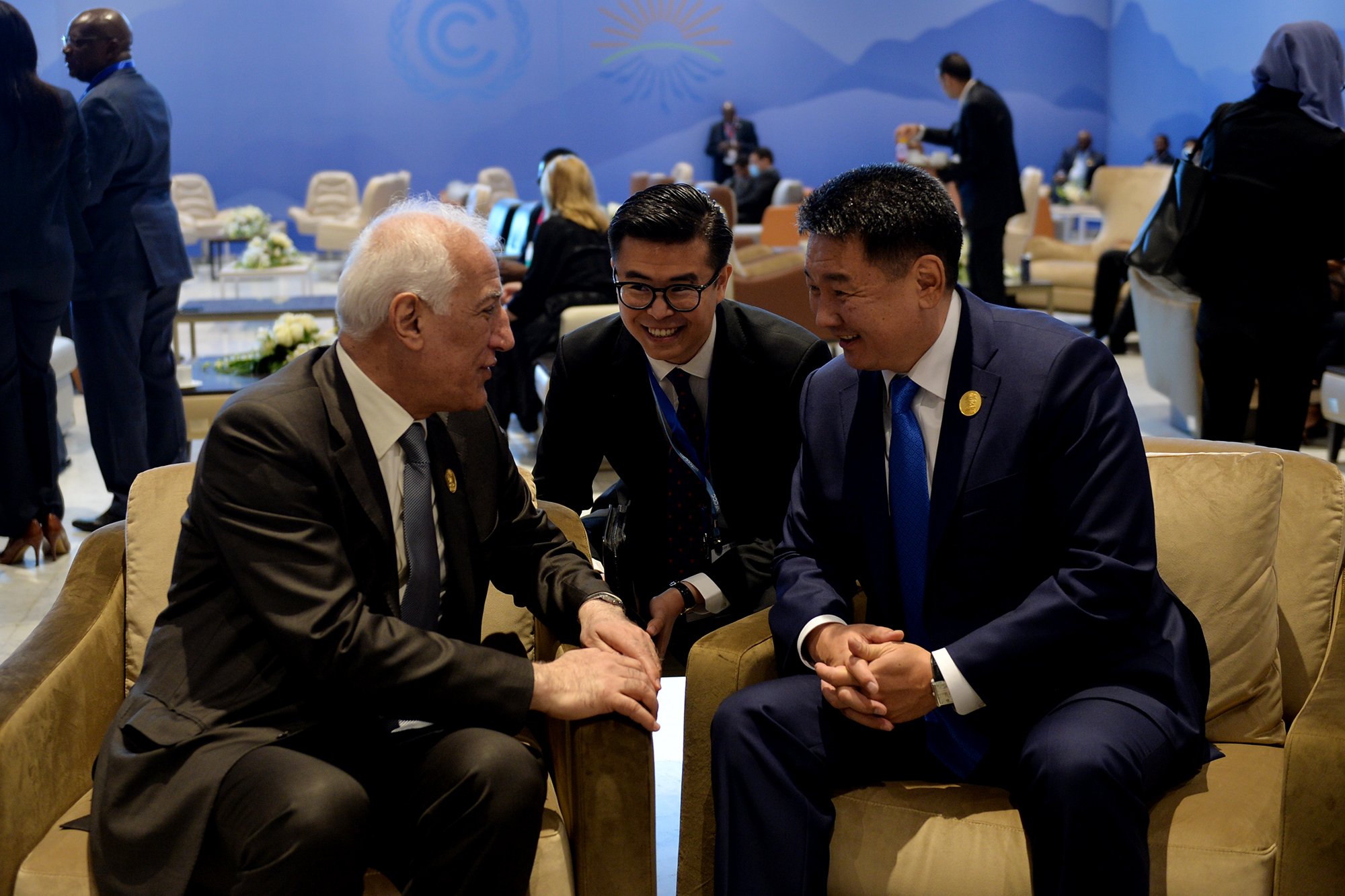 ՀՀ նախագահը առանձնազրույցներ է ունեցել մի շարք երկրների ղեկավարների հետ՝ ՄԱԿ-ի Կլիմայի փոփոխության մասին կոնվենցիայի համաժողովի ընթացքում