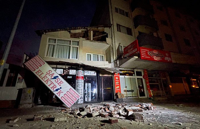 Ուժգին երկրաշարժ Թուրքիայում. հետցնցումները շարունակվում են