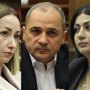 Քաղաքական ապահարզան․ «Վերածնվող Հայաստան» կուսակցության պատգամավորները վայր են դնում մանդատները
