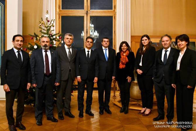 Փարիզը միշտ կլինի Արցախի կողքին. նախագահ Հարությունյանի գլխավորած պատվիրակությունը հանդիպել է Իդալգոյի հետ