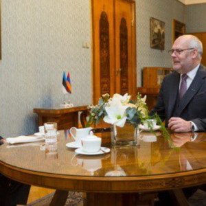 Էստոնիայի նախագահը աջակցություն է հայտնել ՀՀ և Ադրբեջանի սահմանի երկայնքով ԵՄ դիտորդական առաքելության տեղակայմանը