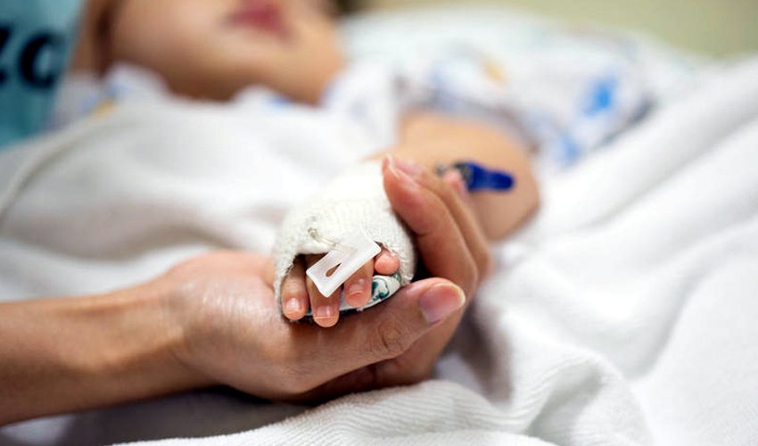 Շրջափակման պայմաններում 7 երեխա և 12 չափահաս գտնվում են Արցախի հիվանդանոցների վերակենդանացման բաժանմունքներում