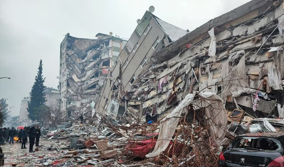 Էրդողանը խոստացել է Թուրքիայում երկրաշարժից ավերված տները վերականգել մեկ տարվա ընթացքում