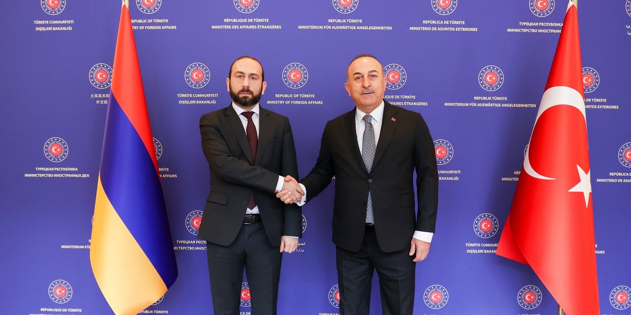 Անկարայում ավարտվել է Հայաստանի և Թուրքիայի ԱԳ նախարարների առանձնազրույցը, մեկնարկել է ընդլայնված կազմով հանդիպումը