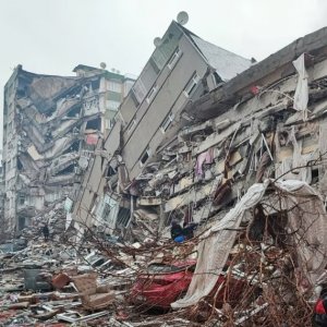Էրդողանը խոստացել է Թուրքիայում երկրաշարժից ավերված տները վերականգել մեկ տարվա ընթացքում