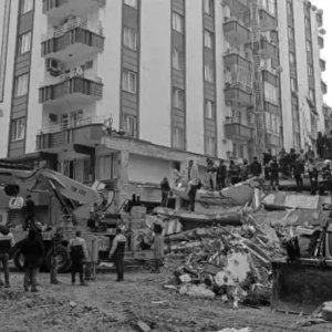 Թուրքիայի հույն, հայ և ասորի համայնքները երկրաշարժից տուժածների համար նվիրատվություն են արել