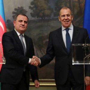 Ադրբեջանը համաձայն է եռակողմ հանդիպմանը, Հայաստանը վերջնական համաձայնություն չի տվել․ Լավրով