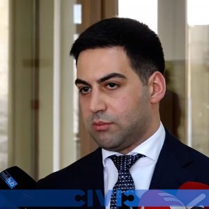 Ես ոչ մի տեղ չեմ հեռանում. Ռուստամ Բադասյանը՝ իր հրաժարականի վերաբերյալ լուրերի մասին