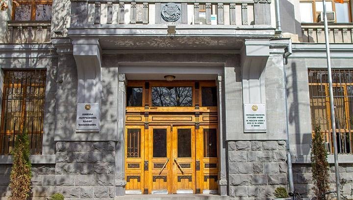 Գլխավոր դատախազությունը պահանջում է բժշկից բռնագանձել ապօրինի ծագում ունեցող 4 անշարժ գույք Երևան քաղաքում, 8 շարժական գույք և 386 մլն դրամ գումար
