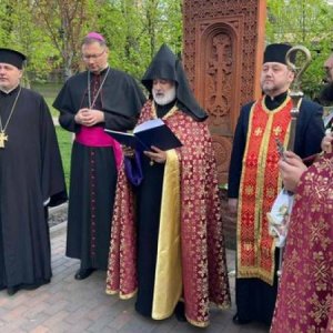 Հայոց ցեղասպանության զոհերի հիշատակին Ուկրաինայում Սուրբ Պատարագներ են մատուցվել