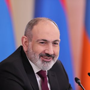 Այսօր նշում ենք Քաղաքացու օրը և ընդգծում Հայաստանի Հանրապետության ժողովրդավարական էությունը, որտեղ ժողովուրդը, Քաղաքացիների հավաքականությունն իշխանության միակ աղբյուրն է, միակ կրողը․ ՀՀ վարչապետ