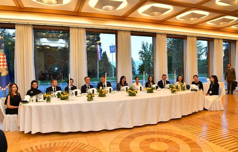 ՀՀ վարչապետի տիկին Աննա Հակոբյանը մասնակցել է Խորվաթիայի նախագահի անունից մատուցված ողջույնի ընթրիքին