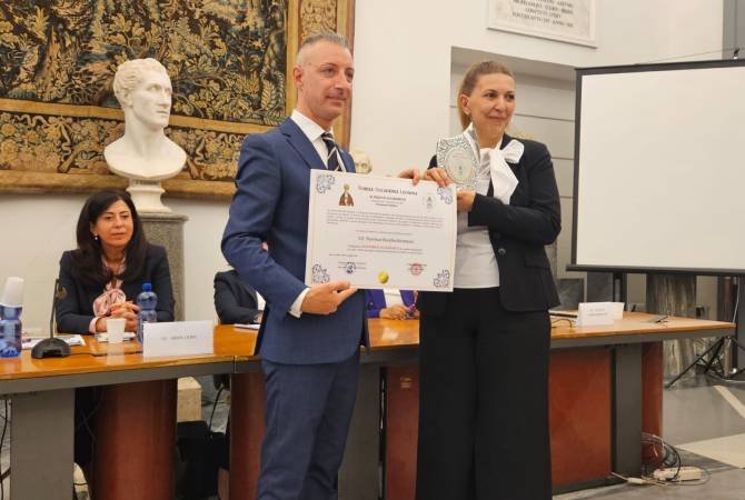 Իտալիայում ՀՀ դեսպան Համբարձումյանին շնորհվել է «Leone XIII» միջազգային մրցանակ