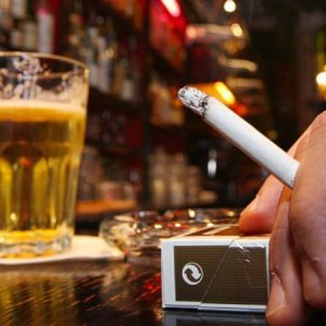 Առաջարկվում է ծխախոտի և ալկոհոլային խմիչքների արտադրանքի ակցիզային հարկի հետագա բարձրացումը կատարել տարեկան 10 տոկոսի չափով. ֆինանսների նախարարի տեղակալ
