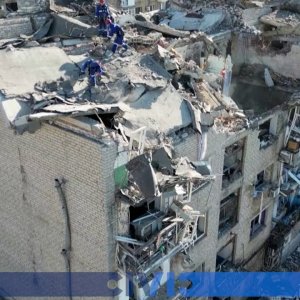 Պոկրովսկում բնակելի շենքի վրա ՌԴ հարվածը 9 մարդու կյանք է խլել, 82-ը վիրավորվել են․ անօդաչու սարքի կադրերը դեպքի վայրից