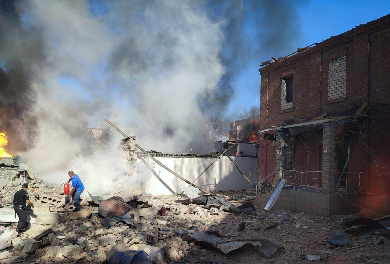 Հրթիռակոծվել է Զելենսկու հայրենի քաղաքը՝ Կրիվոյ Ռոգը. հրթիռն ընկել է ոստիկանության շենքի վրա. վիրավորվել է 44 մարդ, զոհվել 1 ոստիկան