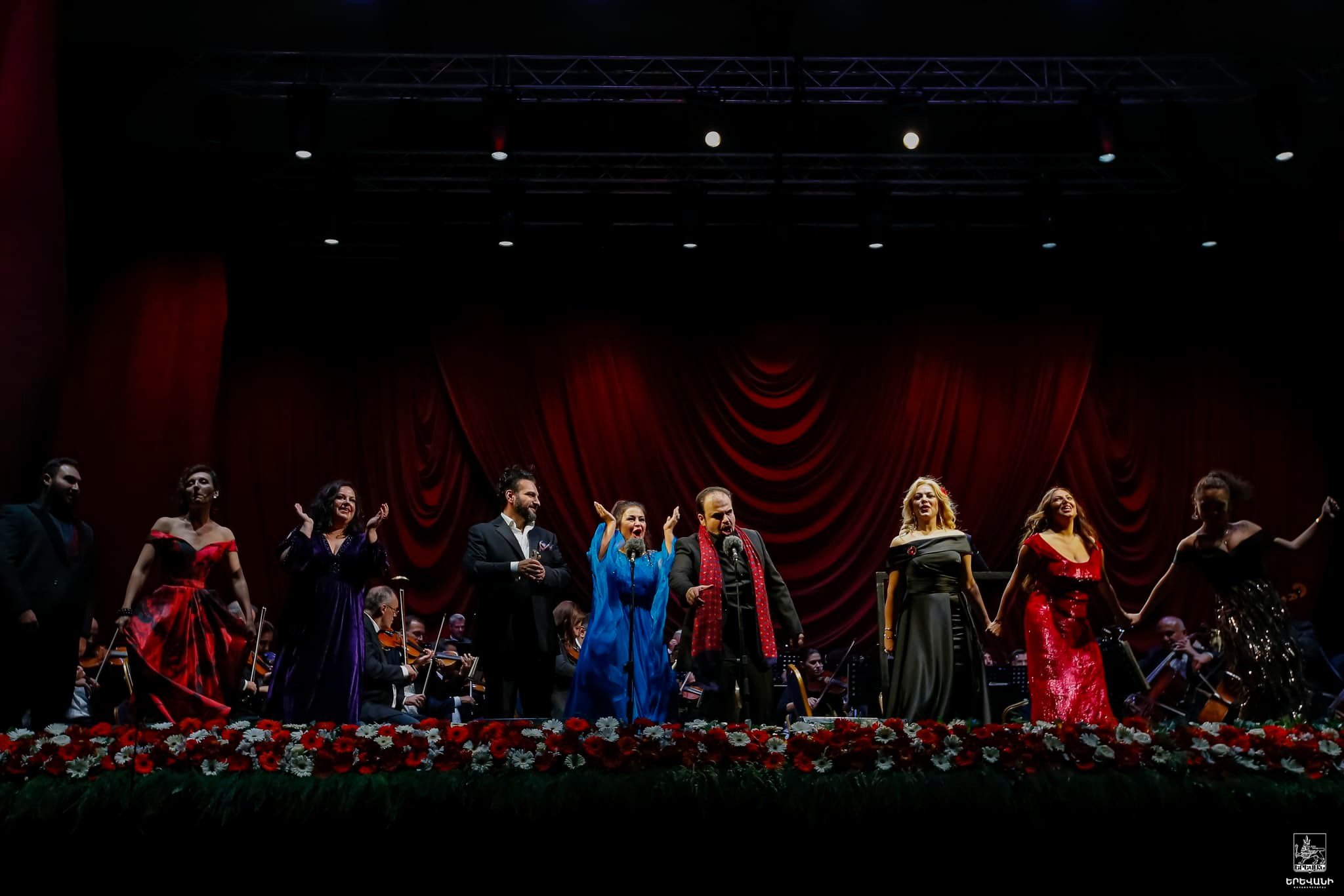 «Օպերա գալա» ծրագրով Երևանում ամփոփվել են օպերային բացօթյա երեկոները