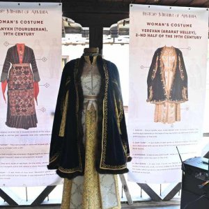 Բուլղարիայում Ավանդական արհեստների XVIII միջազգային տոնավաճառին ներկայացվել է «Հայկական ավանդական տարազ» ցուցադրությունը. լուսանկարներ